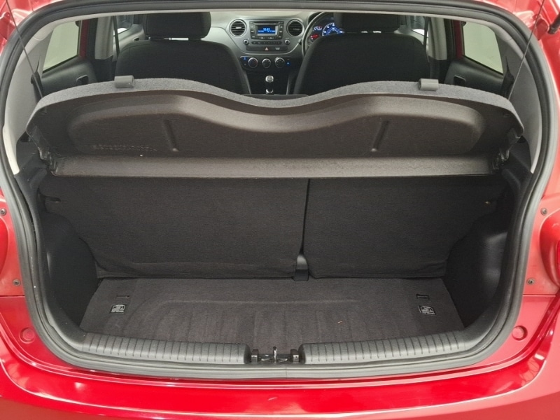 Used Hyundai i10 2016 for sale - 76726249: Photo 8