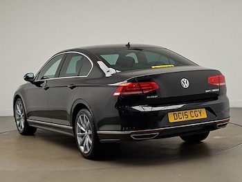 Used Volkswagen Passat 2015 for sale - 79343157: Photo