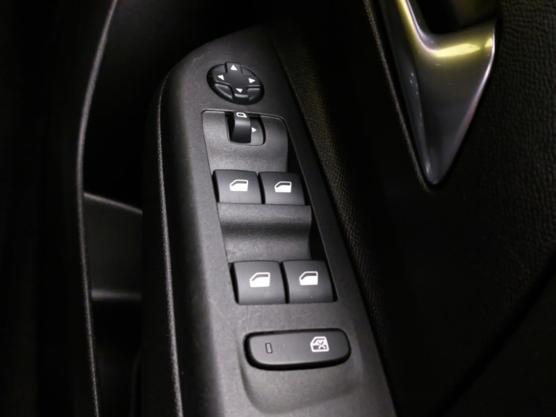 Used Vauxhall Corsa 2022 for sale - 76639195: Photo 17