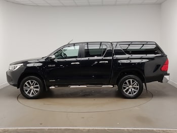 Used Toyota Hilux 2017 for sale - 77678337: Photo