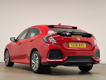 Used Honda Civic 2018 for sale - 76614073: Photo