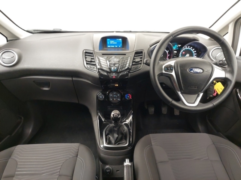 Used Ford Fiesta 2017 for sale - 76816085: Photo 2