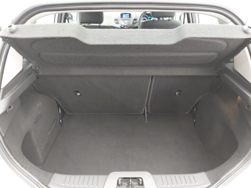 Used Ford Fiesta 2017 for sale - 76816085: Photo 8