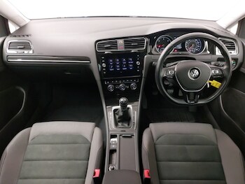 Used Volkswagen Golf 2020 for sale - 78203408: Photo