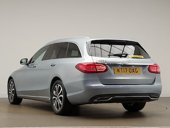 Used Mercedes-Benz C Class 2017 for sale - 76663968: Photo