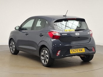 Used Hyundai i10 2025 for sale - 79100970: Photo