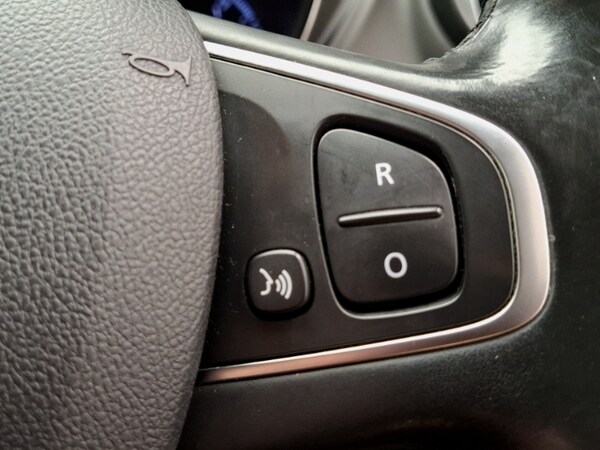 Used Renault Captur 2017 for sale - 76289610: Photo 18