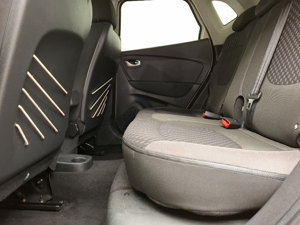 Used Renault Captur 2017 for sale - 76289610: Photo 6