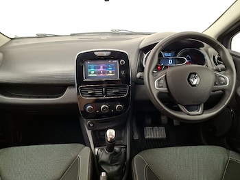 Used Renault Clio 2018 for sale - 79505997: Photo