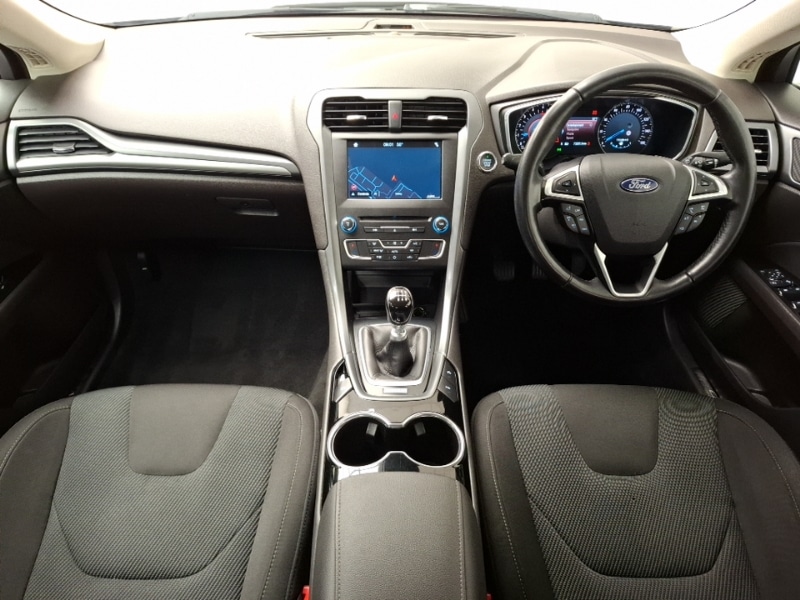 Used Ford Mondeo 2016 for sale - 76763997: Photo 2