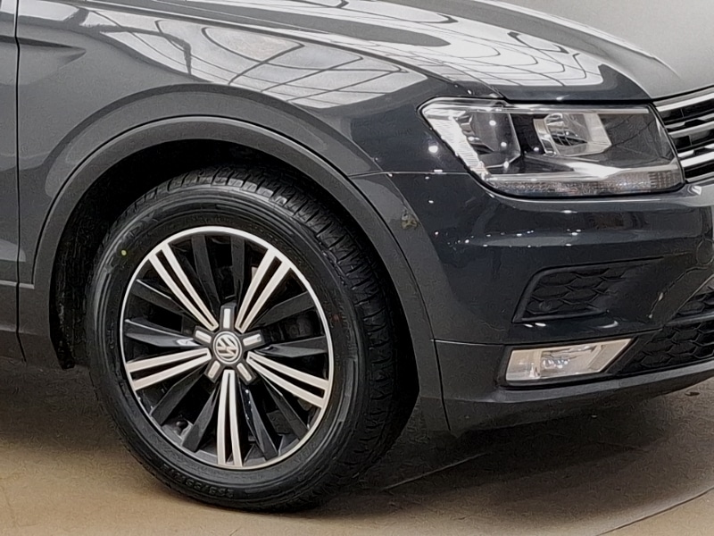 Used Volkswagen Tiguan 2017 for sale - 77600797: Photo 9
