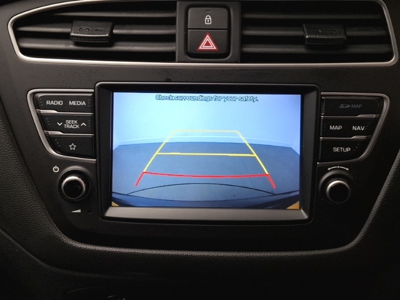 Used Hyundai i20 2019 for sale - 77008735: Photo 11