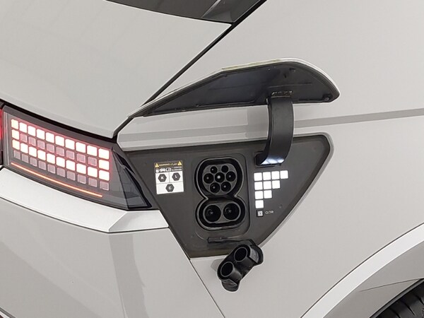Used Hyundai IONIQ 5 2021 for sale - 76134733: Photo 14