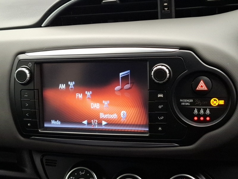 Used Toyota Yaris 2016 for sale - 77281540: Photo 14