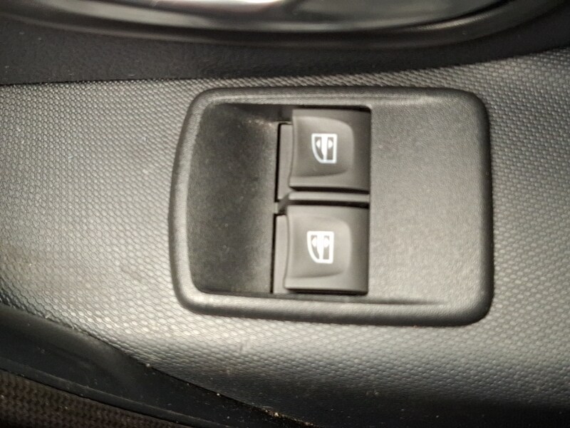 Used Dacia Sandero Stepway 2018 for sale - 77209510: Photo 19