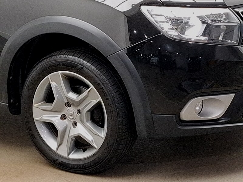 Used Dacia Sandero Stepway 2018 for sale - 77209510: Photo 9