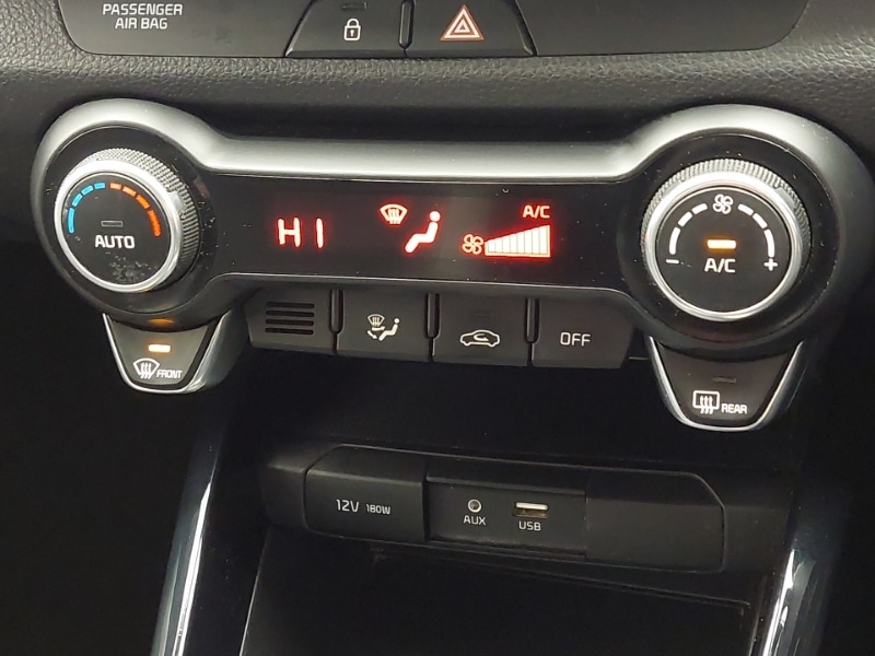 Used Kia Stonic 2018 for sale - 76925015: Photo 16