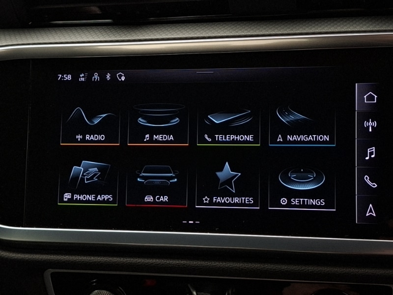 Used Audi Q3 2021 for sale - 76860682: Photo 11