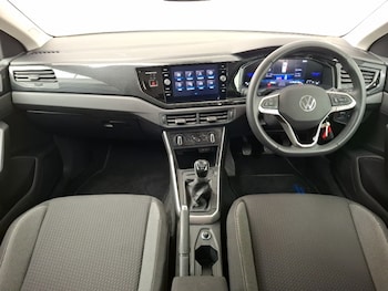 Used Volkswagen Polo 2024 for sale - 79273777: Photo