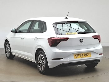 Used Volkswagen Polo 2024 for sale - 79273777: Photo