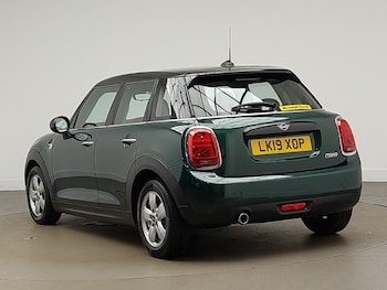 Used MINI Hatch 2019 for sale - 77933336: Photo