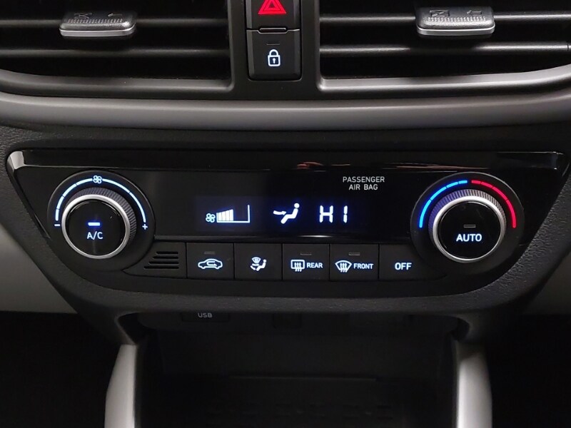 Used Hyundai i10 2022 for sale - 76639207: Photo 16