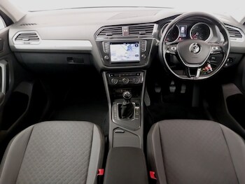 Used Volkswagen Tiguan 2017 for sale - 78126125: Photo