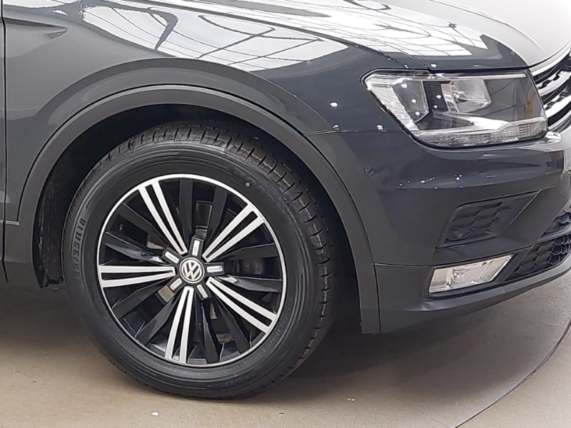 Used Volkswagen Tiguan 2017 for sale - 78126125: Photo 9