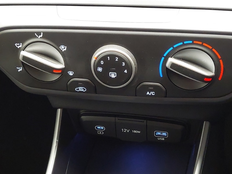 Used Hyundai BAYON 2024 for sale - 76880392: Photo 15