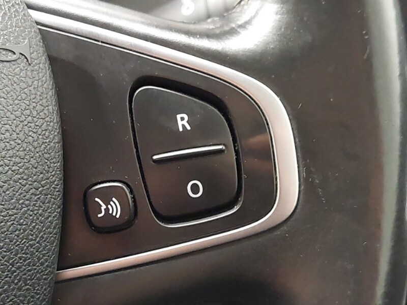 Used Renault Captur 2017 for sale - 77433208: Photo 19