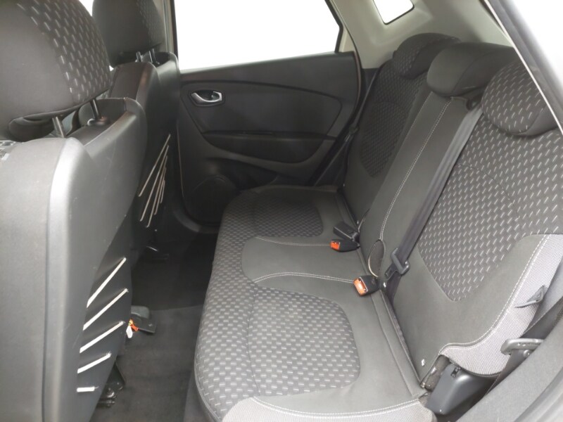 Used Renault Captur 2017 for sale - 77433208: Photo 6