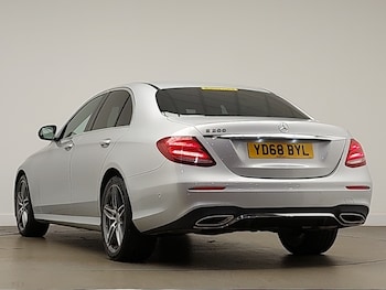 Used Mercedes-Benz E Class 2018 for sale - 76967280: Photo