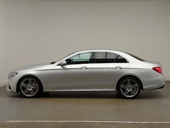 Used Mercedes-Benz E Class 2018 for sale - 76967280: Photo