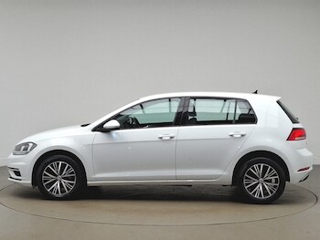 Used Volkswagen Golf 2017 for sale - 78327700: Photo