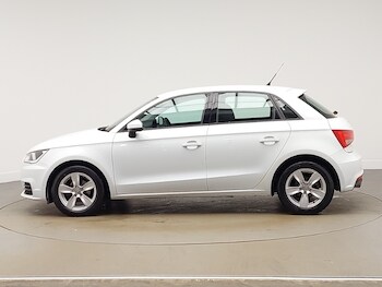 Used Audi A1 2018 for sale - 77289652: Photo