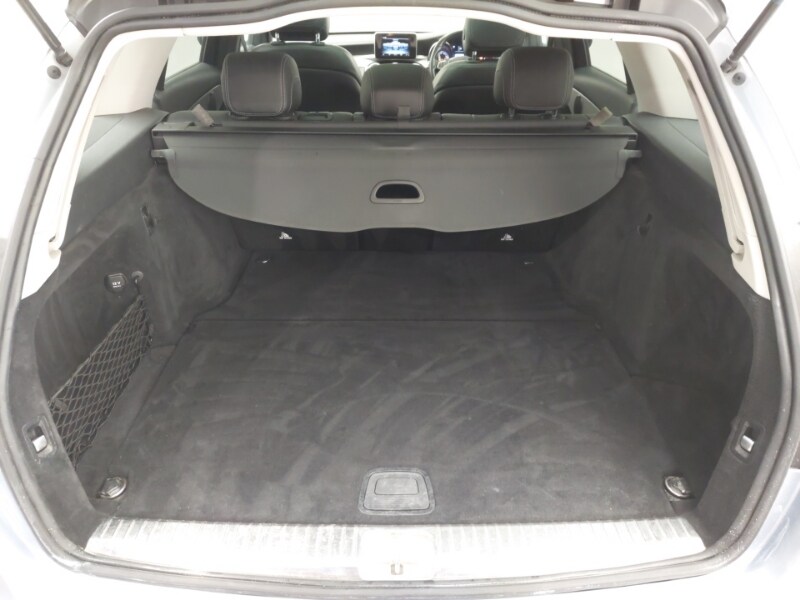 Used Mercedes-Benz C Class 2017 for sale - 76579186: Photo 8