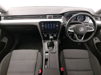 Used Volkswagen Passat 2021 for sale - 77663880: Photo