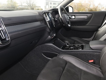 Used Volvo XC40 2020 for sale - 76533505: Photo