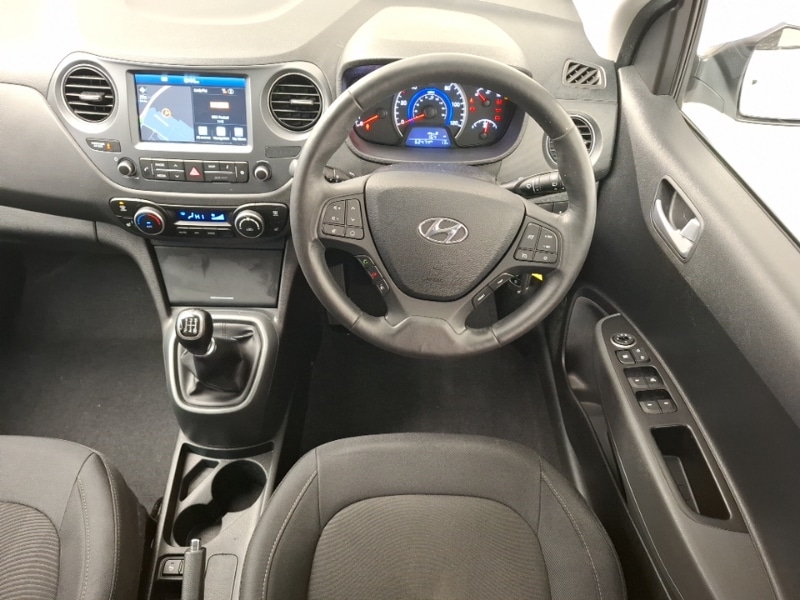 Used Hyundai i10 2017 for sale - 77183807: Photo 7