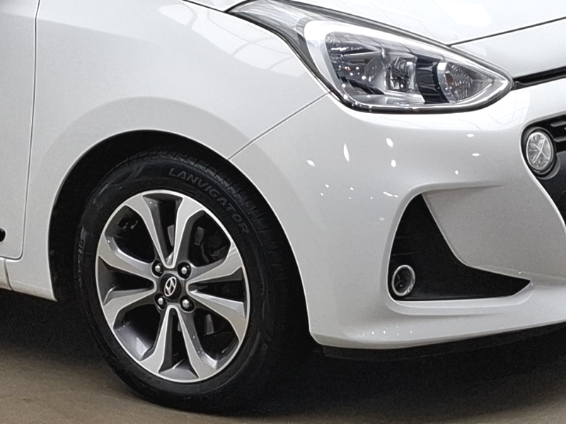 Used Hyundai i10 2017 for sale - 77183807: Photo 9