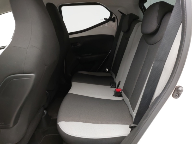 Used Toyota AYGO 2017 for sale - 77149928: Photo 6