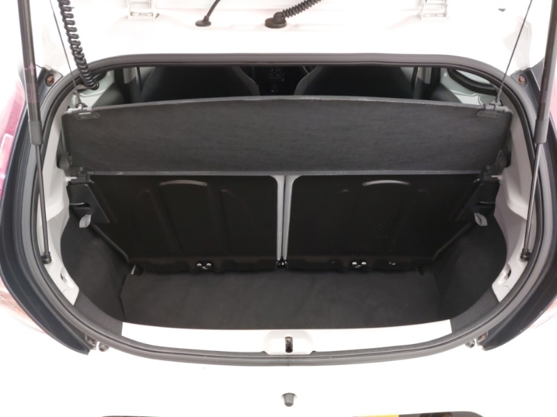 Used Toyota AYGO 2017 for sale - 77149928: Photo 8