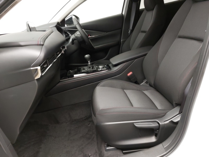 Used Mazda CX-30 2025 for sale - 76471526: Photo 5