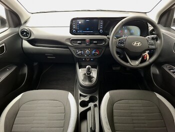 Used Hyundai i10 2026 for sale - 77908185: Photo