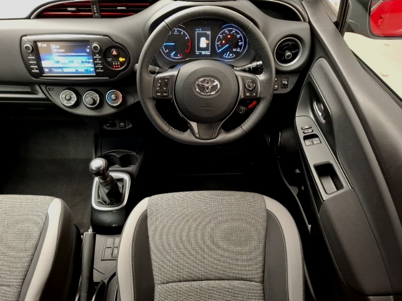 Used Toyota Yaris 2020 for sale - 77197825: Photo 7