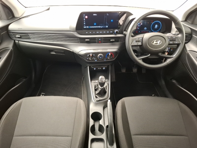 Used Hyundai i20 2025 for sale - 76165753: Photo 2