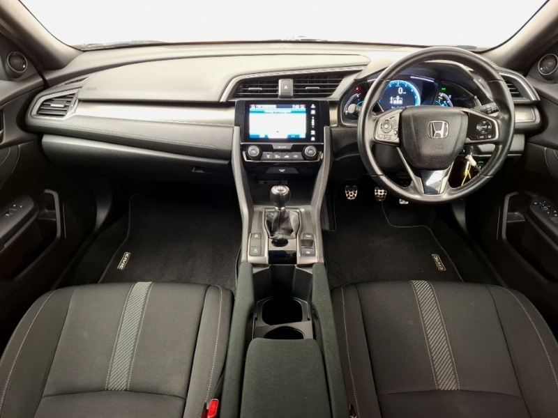 Used Honda Civic 2018 for sale - 76471541: Photo 2