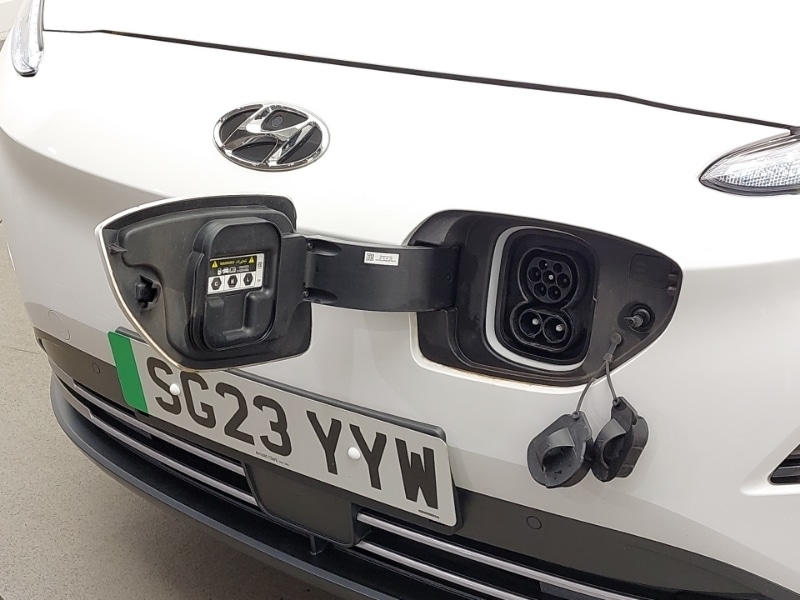 Used Hyundai KONA 2023 for sale - 77948111: Photo 14