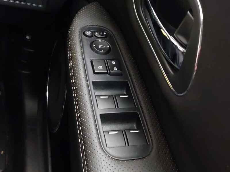 Used Honda HR-V 2017 for sale - 76169790: Photo 19