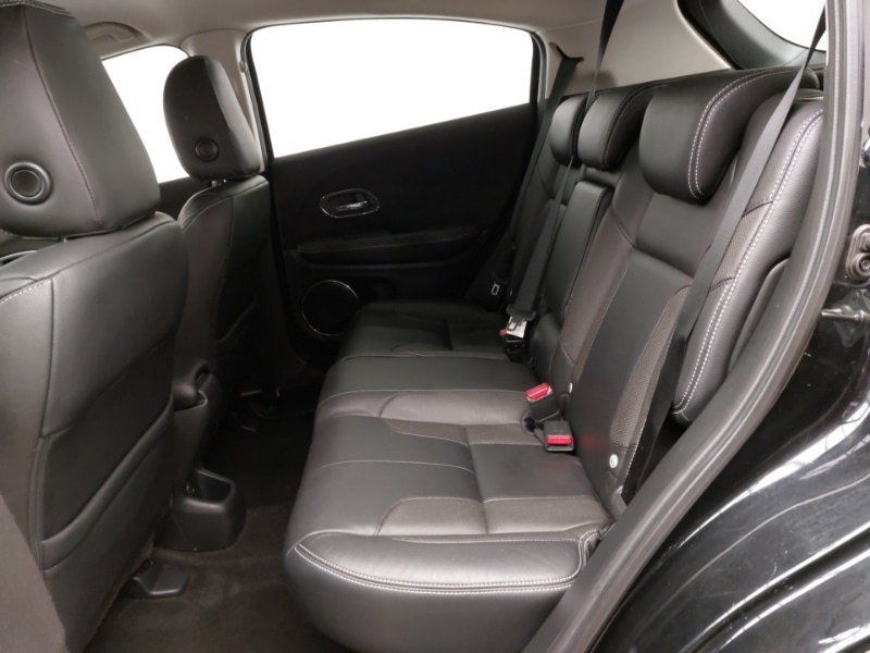 Used Honda HR-V 2017 for sale - 76169790: Photo 6